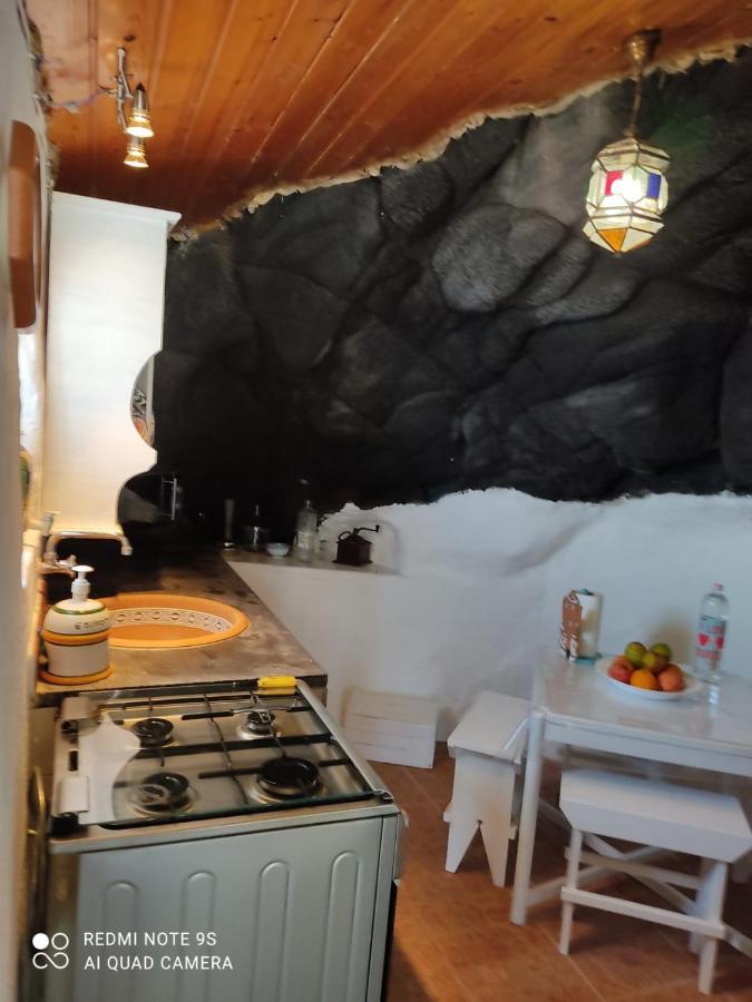 Casa Cueva El Pozo Las Calcosas Pozo de las Calcosas Esterno foto